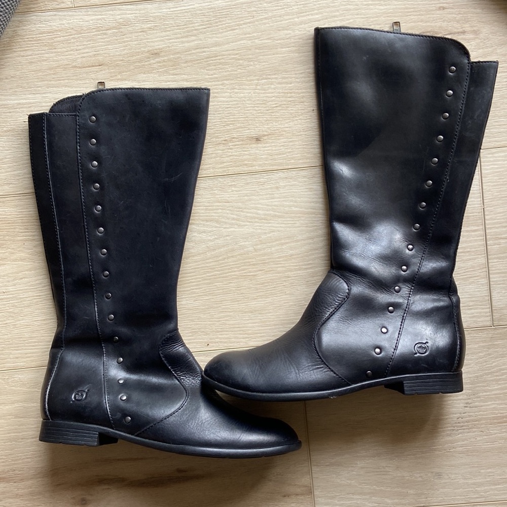 Born tall leather boot with side zip and gun metal studs women’s size 7